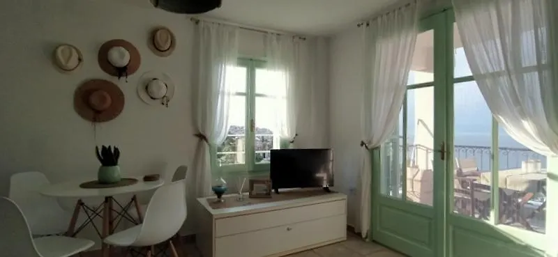 Paperboat Apartment Áfitos 0*,  Griechenland